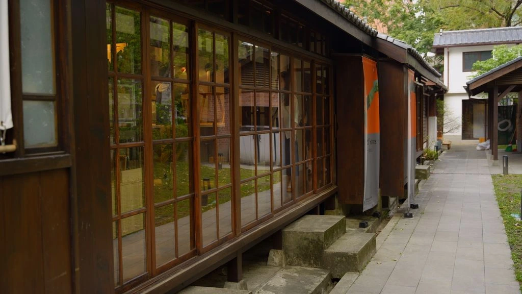 低層集合住宅 中庭